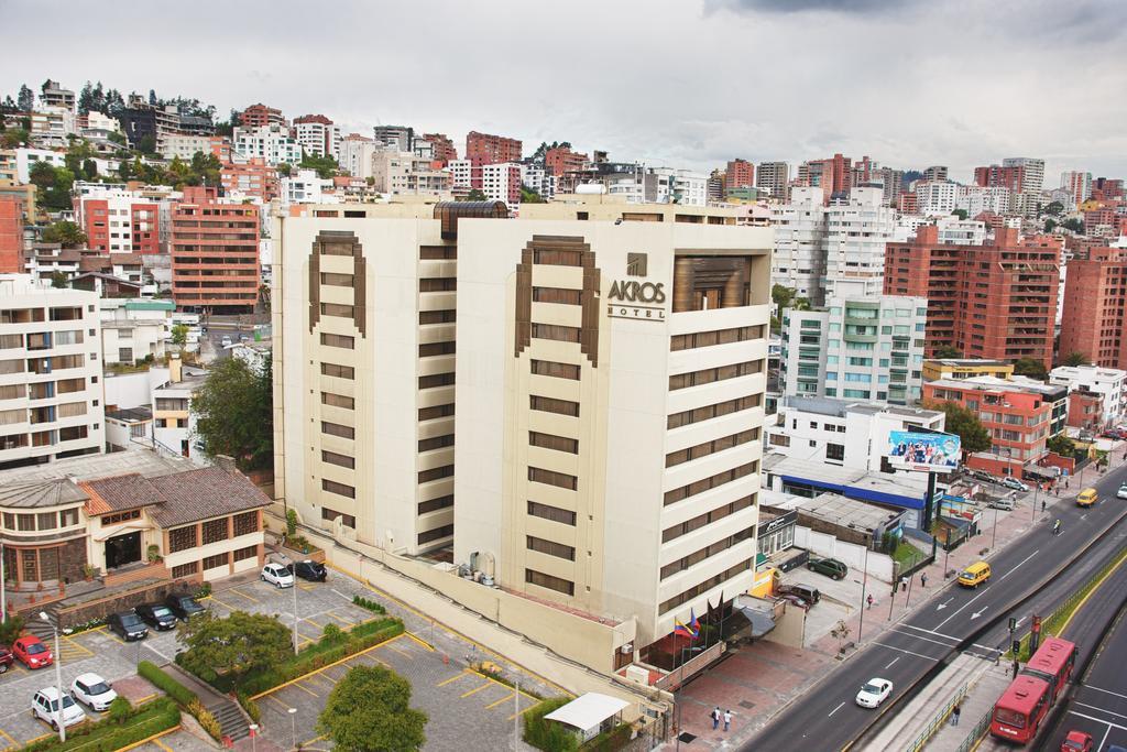 Akros By Bluebay Hotel Quito Exterior photo